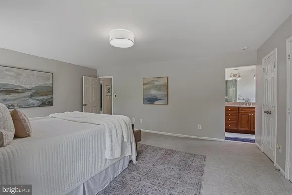 $1,295,000 | 2102 Twin Mill Lane, Oakton, VA 22124