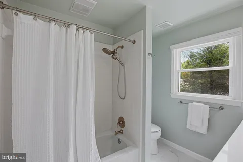 $1,295,000 | 2102 Twin Mill Lane, Oakton, VA 22124