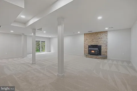 $1,295,000 | 2102 Twin Mill Lane, Oakton, VA 22124