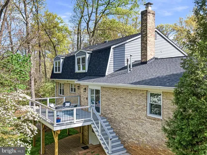 $1,295,000 | 2102 Twin Mill Lane, Oakton, VA 22124