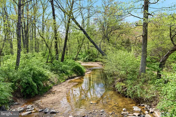 $1,295,000 | 2102 Twin Mill Lane, Oakton, VA 22124