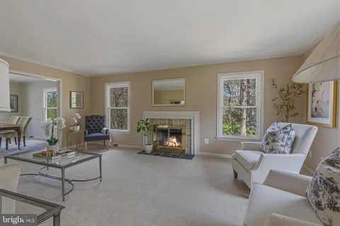 $1,295,000 | 2102 Twin Mill Lane, Oakton, VA 22124