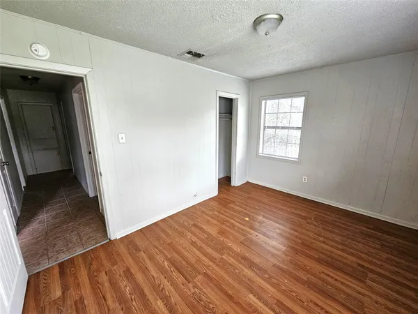 $1,600 | 3018 Robinson Boulevard, Texas City, TX 77590