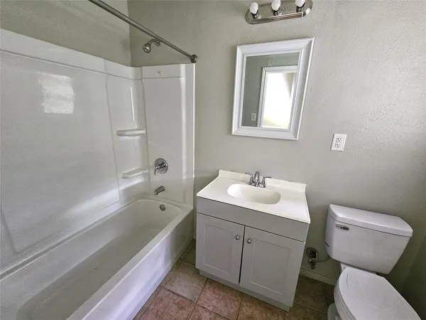 $1,600 | 3018 Robinson Boulevard, Texas City, TX 77590