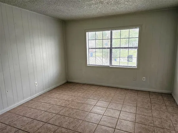 $1,600 | 3018 Robinson Boulevard, Texas City, TX 77590