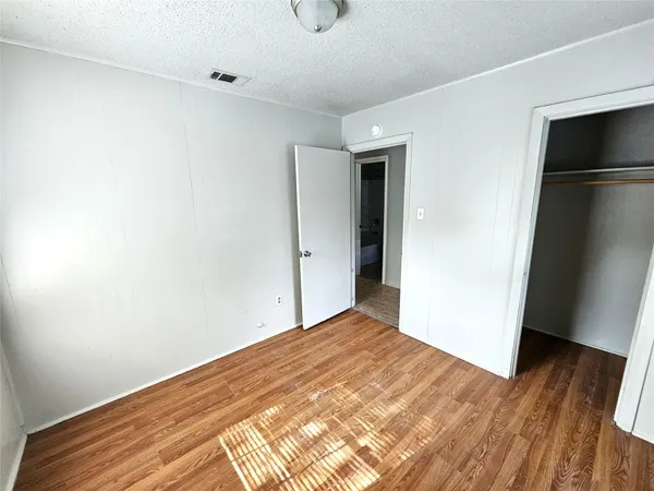 $1,600 | 3018 Robinson Boulevard, Texas City, TX 77590