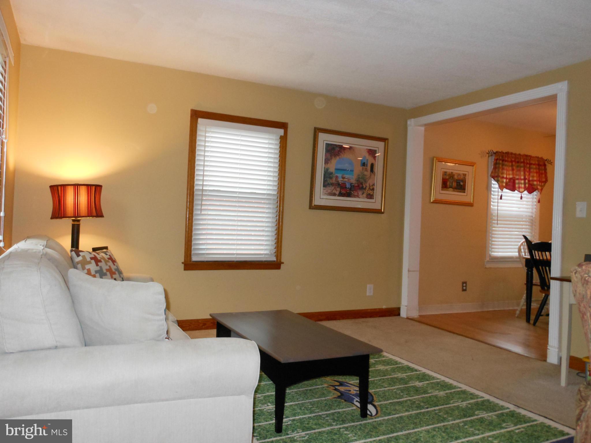3309 Acton Road Baltimore, MD 21234 - Photo 2 of 30 Living Room