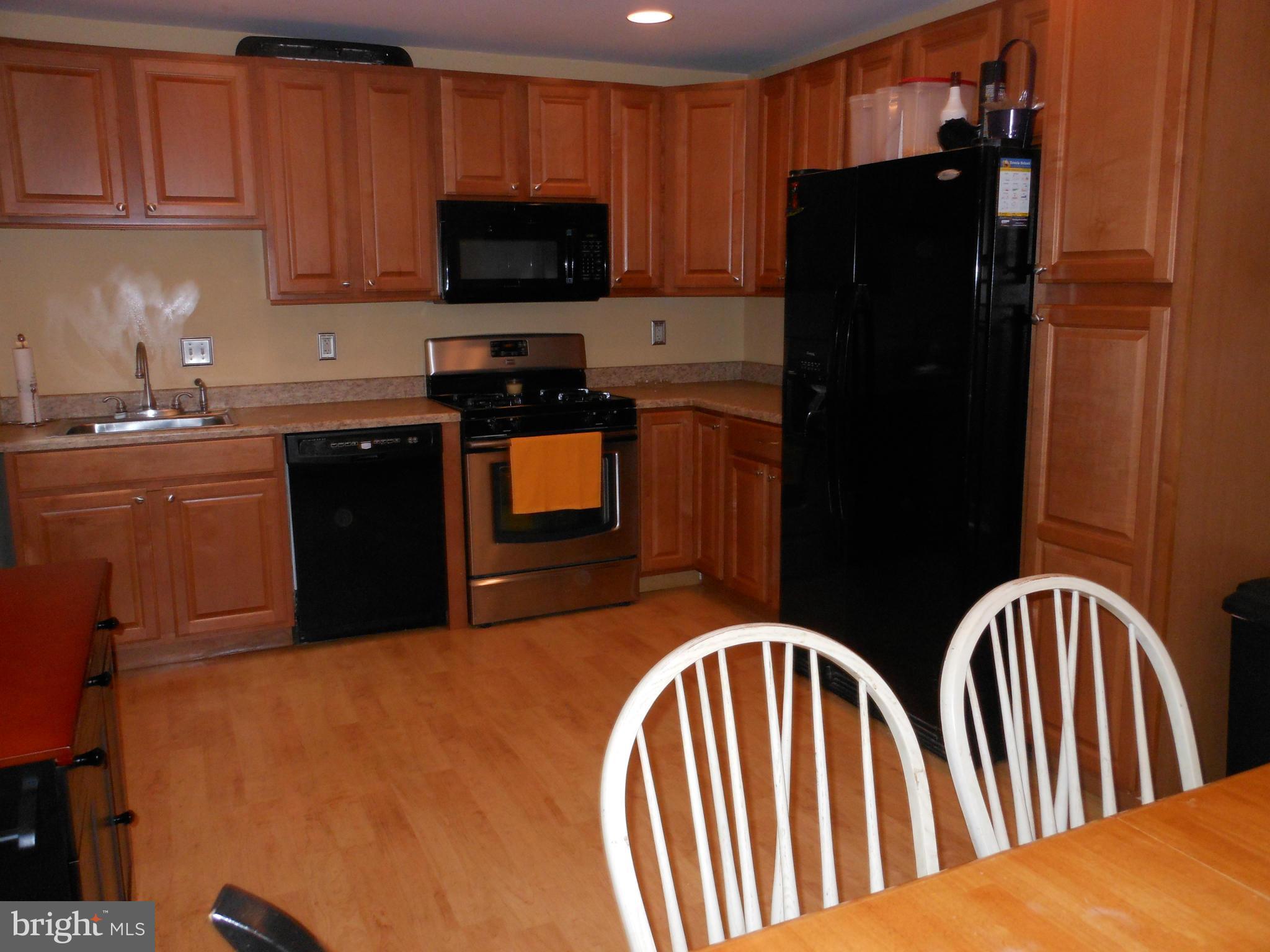 3309 Acton Road Baltimore, MD 21234 - Photo 7 of 30 Kitchen