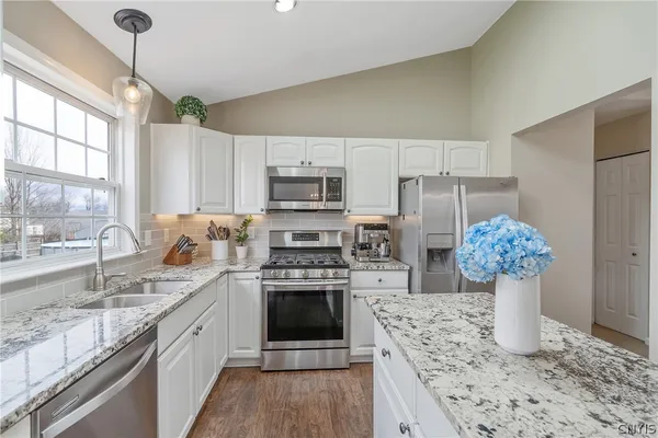 $325,000 | 5015 Dongara Lane, Clay, NY 13041