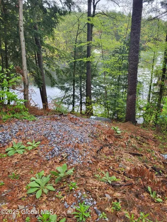 $289,000 | 12 North Avenue, Lake Luzerne, NY 12846