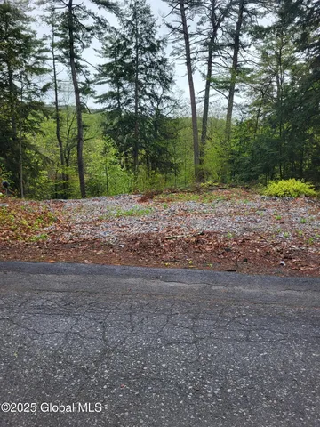 $369,000 | 12 North Avenue, Lake Luzerne, NY 12846