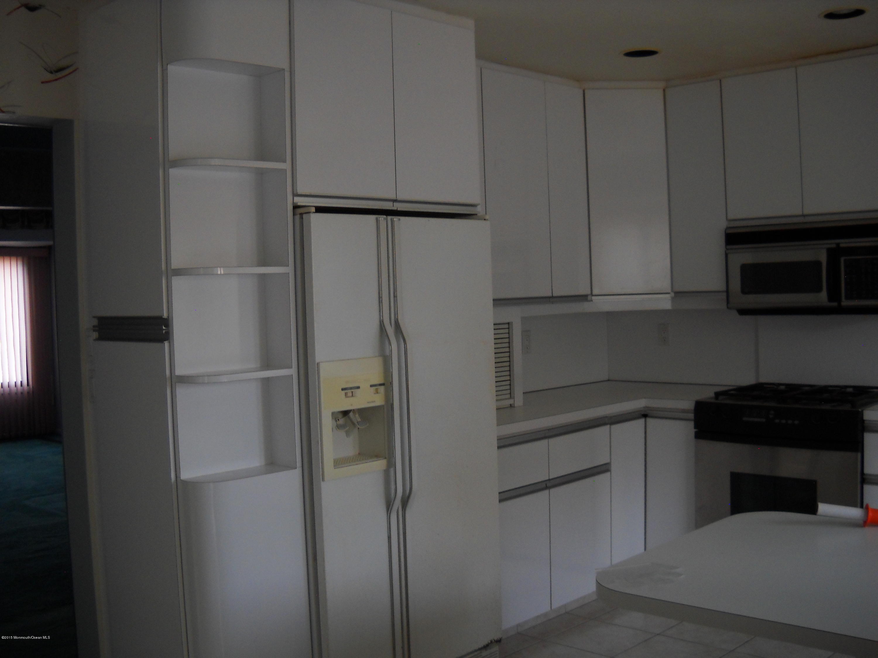 57 Probasco Road East Windsor, NJ 08520 - Photo 2 of 14 DSCN0996