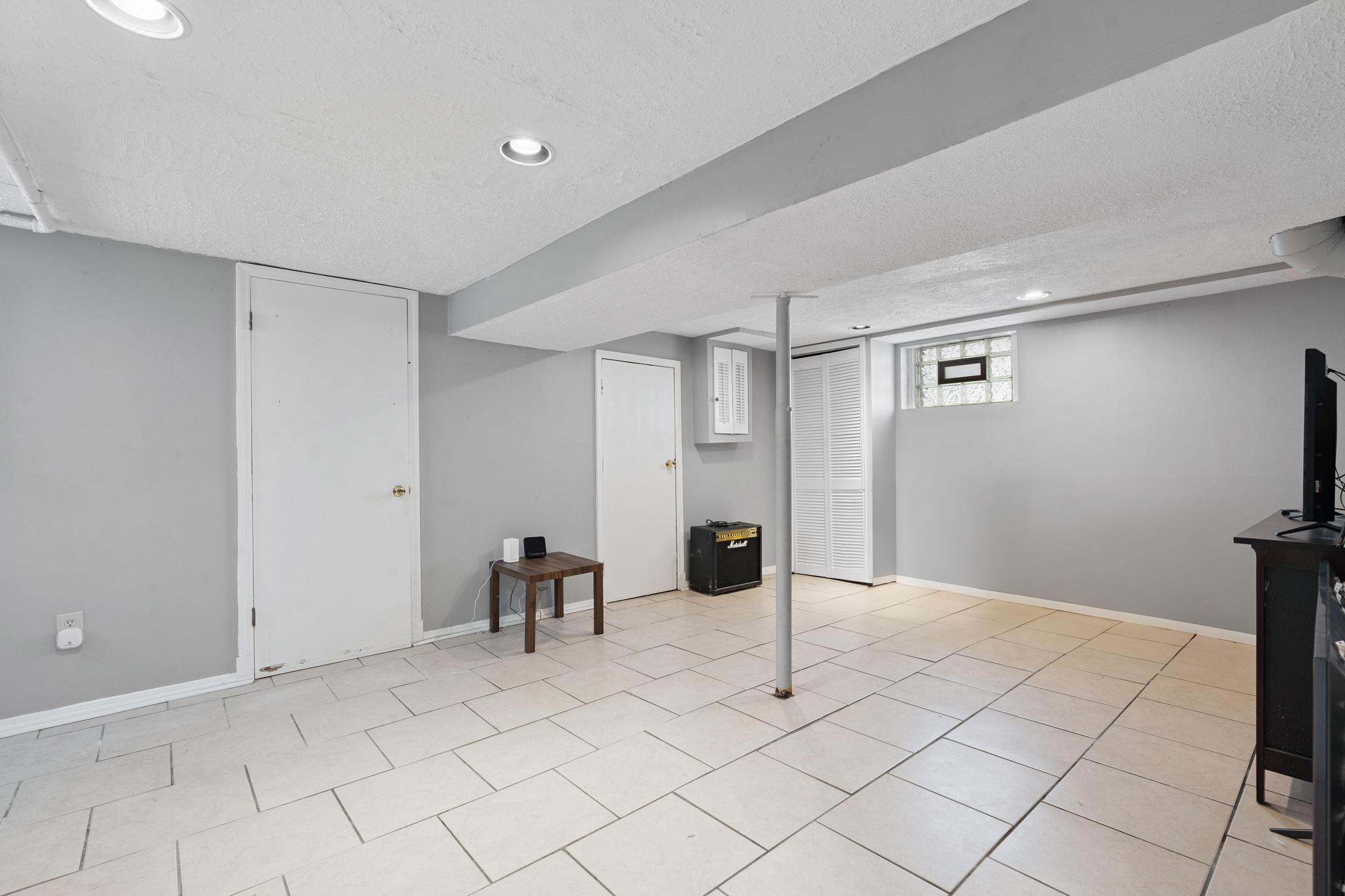 3832 Ebenezer Road Cincinnati, OH 45248 - Photo 14 of 19