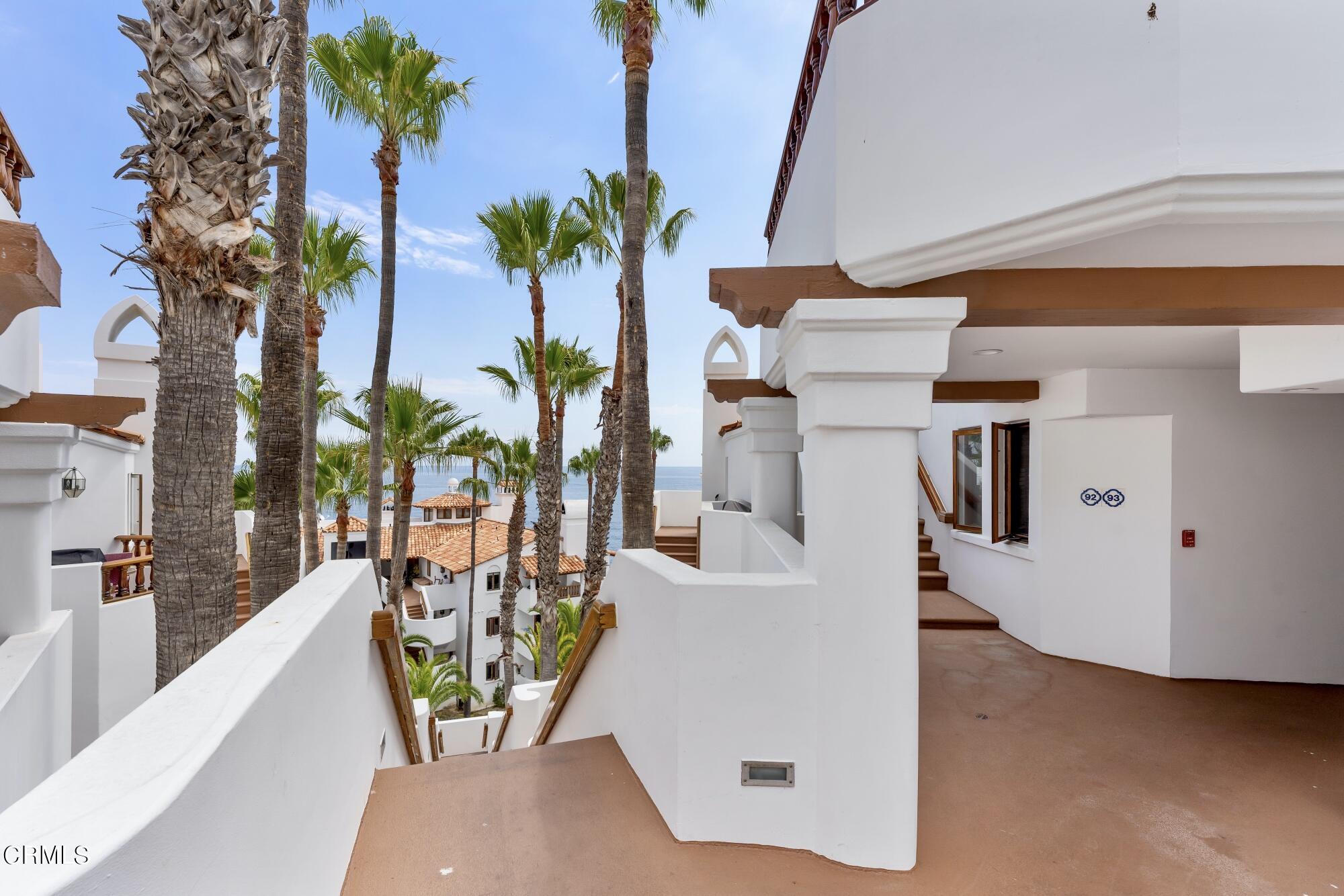 93 Playa Azul Avalon, CA 90704 - Photo 3 of 47 93 Playa Azul, Avalon_ Low Res 001