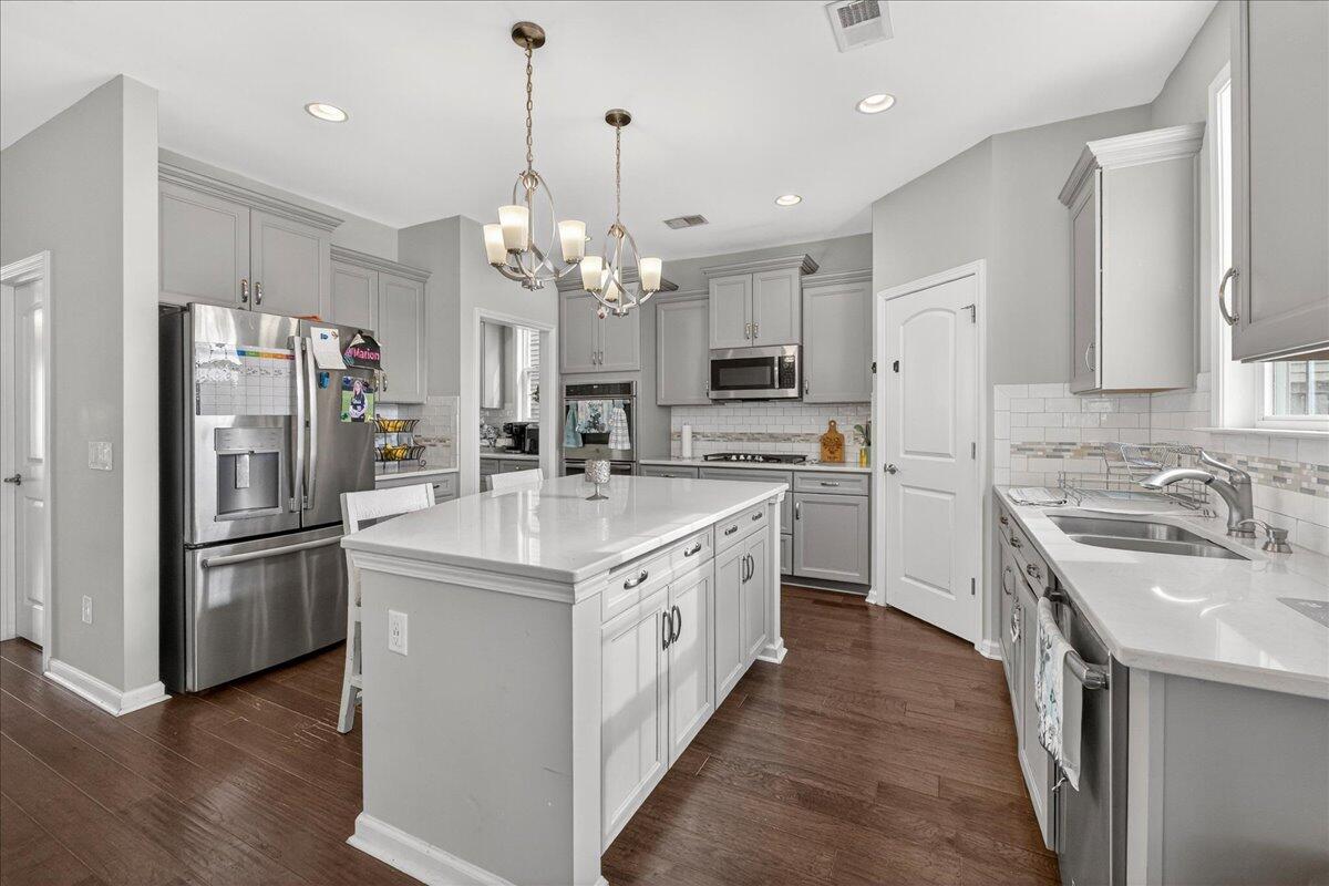 116 Rouen Lane Summerville, SC 29486 - Photo 11 of 48 Kitchen