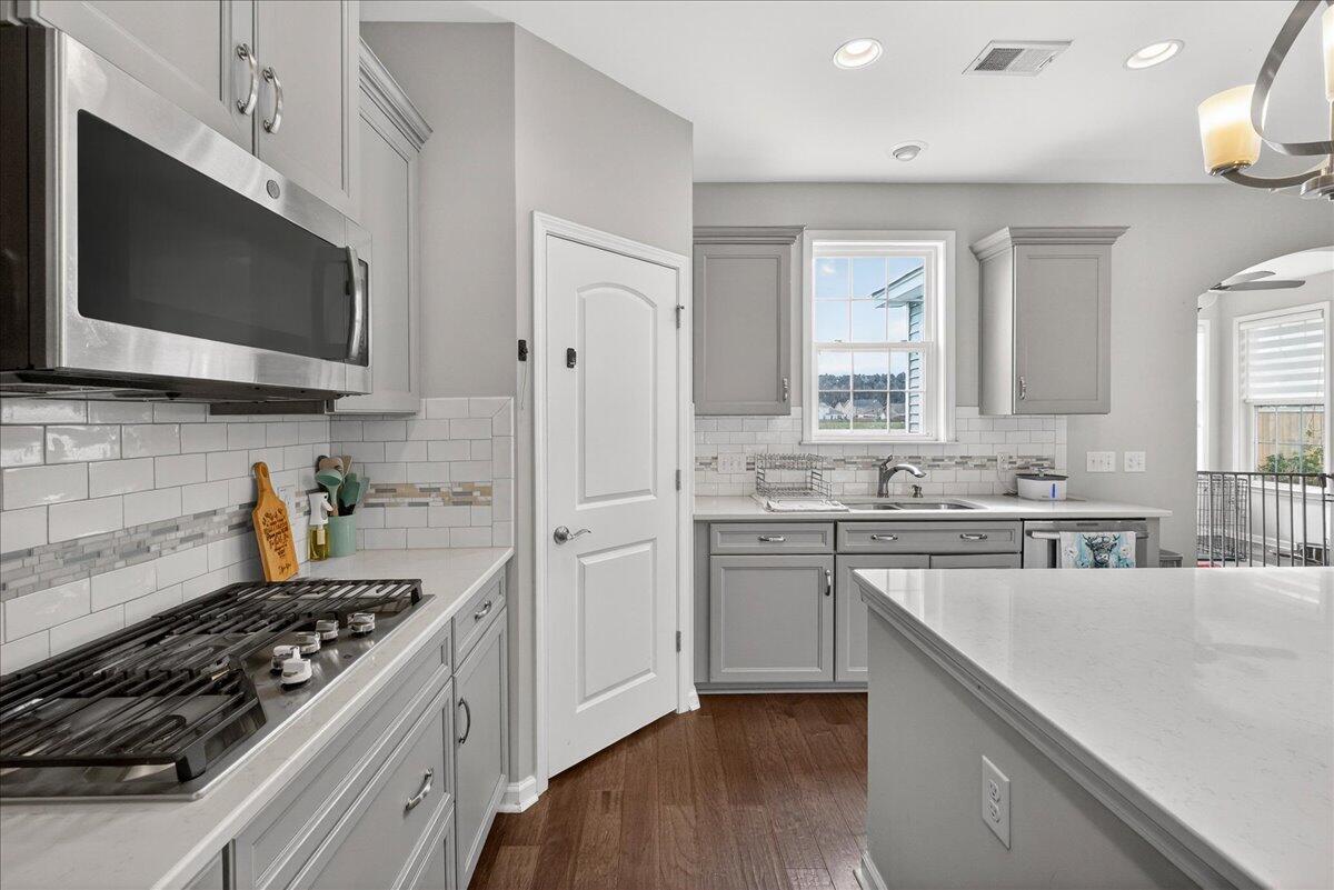 116 Rouen Lane Summerville, SC 29486 - Photo 12 of 48 Kitchen