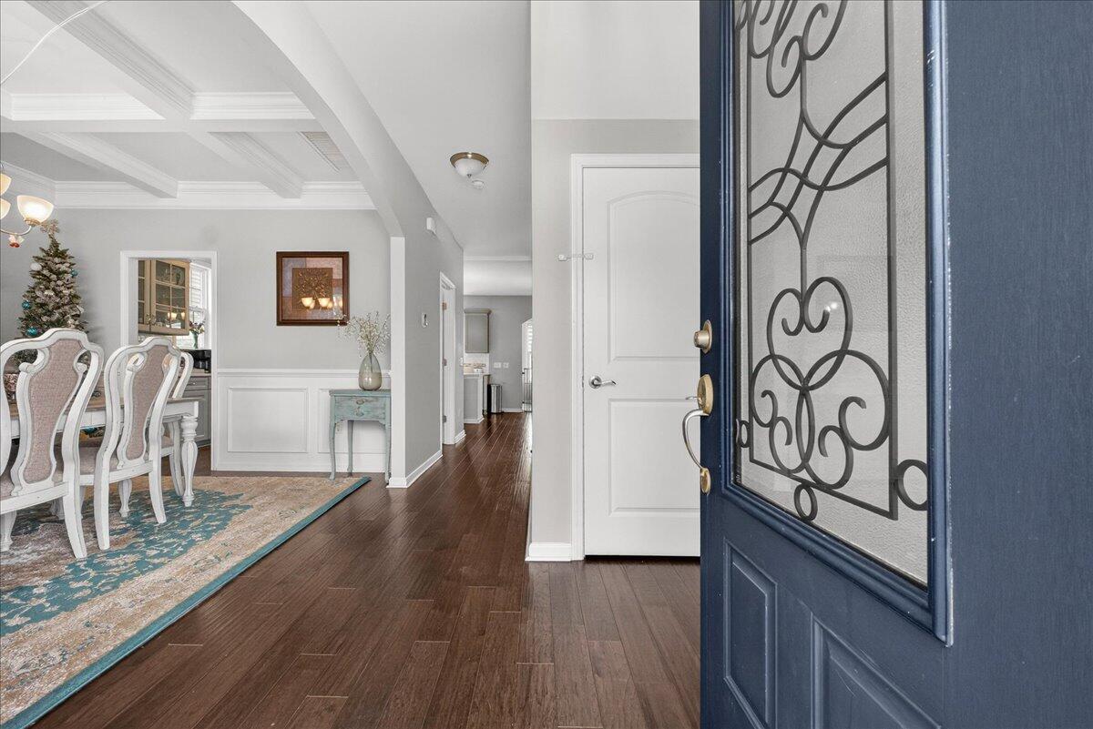 116 Rouen Lane Summerville, SC 29486 - Photo 6 of 48 Entry Way