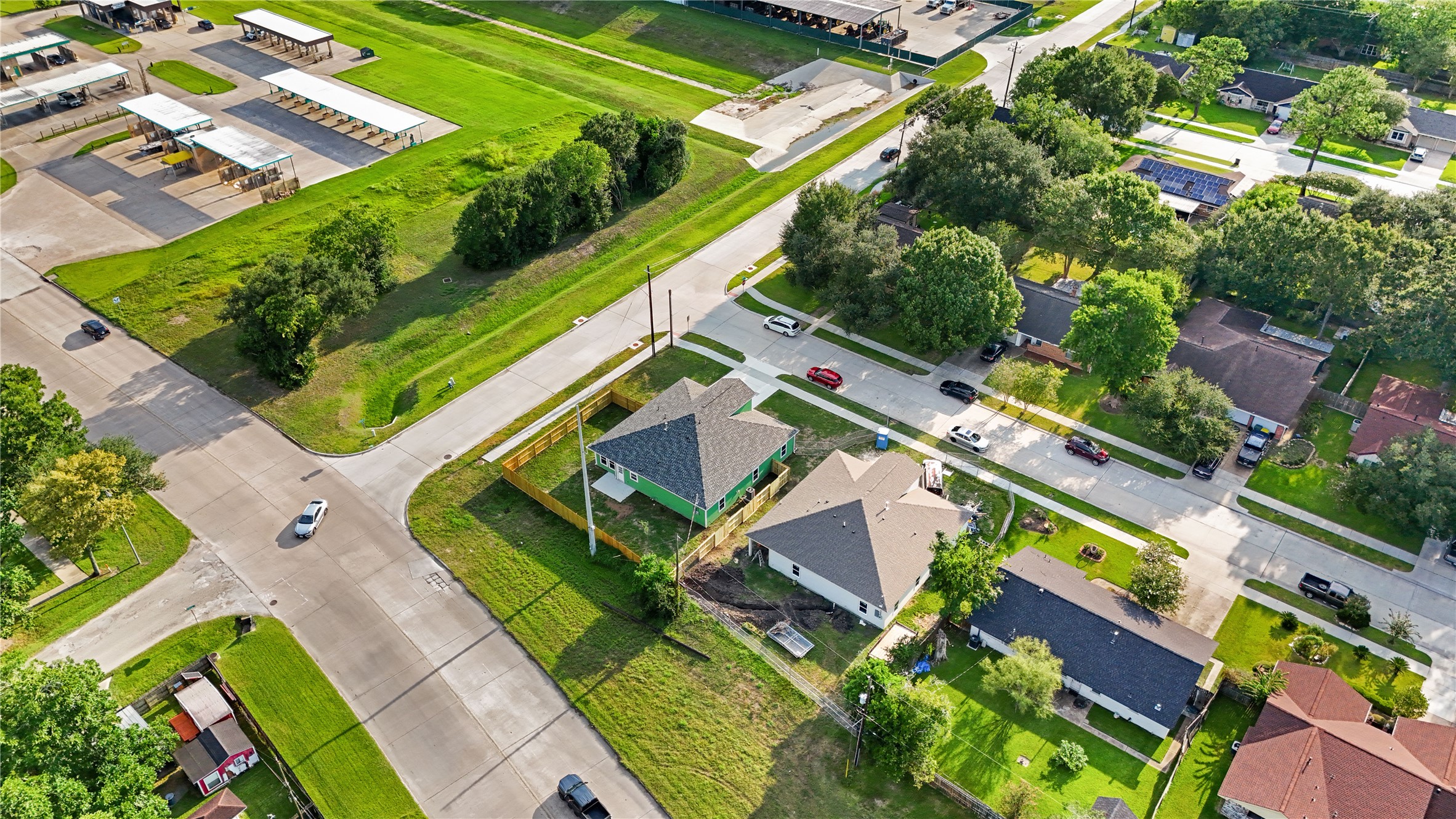 2317 Cedar Street Pearland, TX 77581 - Photo 29 of 33 an aerial view of a house