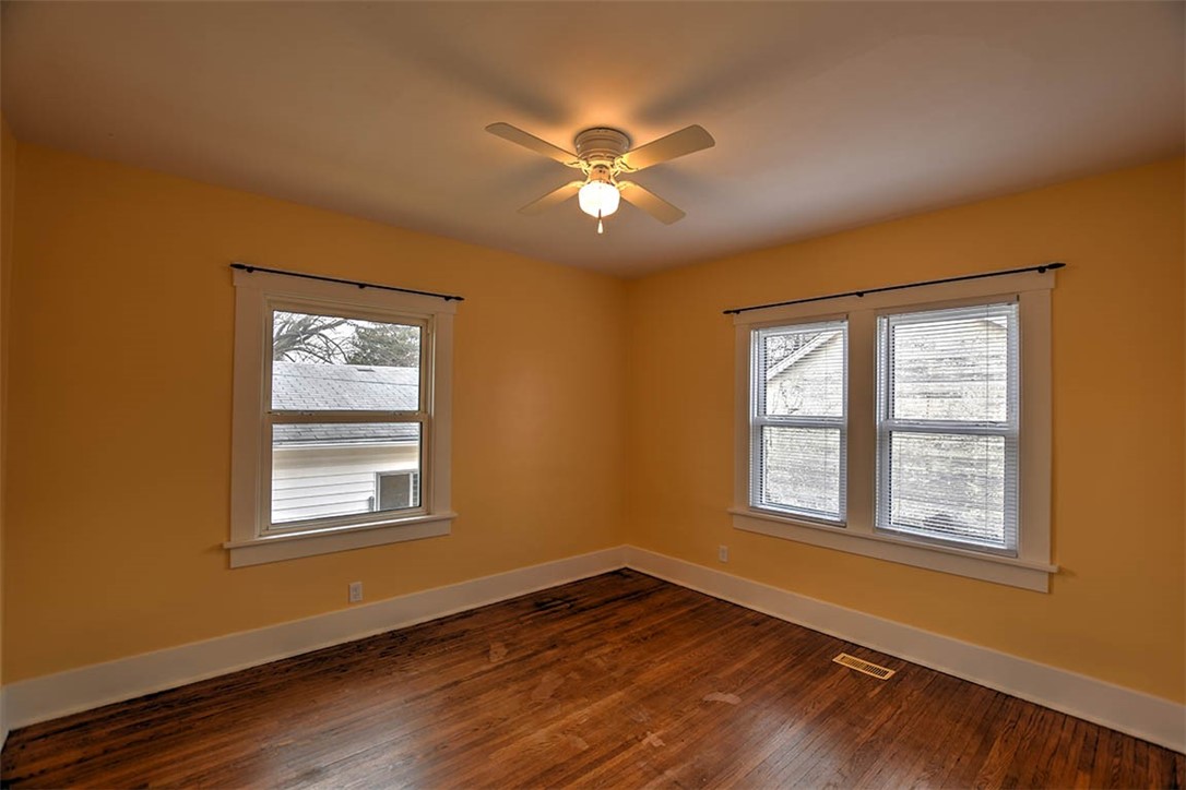 544 South Mc Clellan Avenue Decatur, IL 62522 - Photo 12 of 23