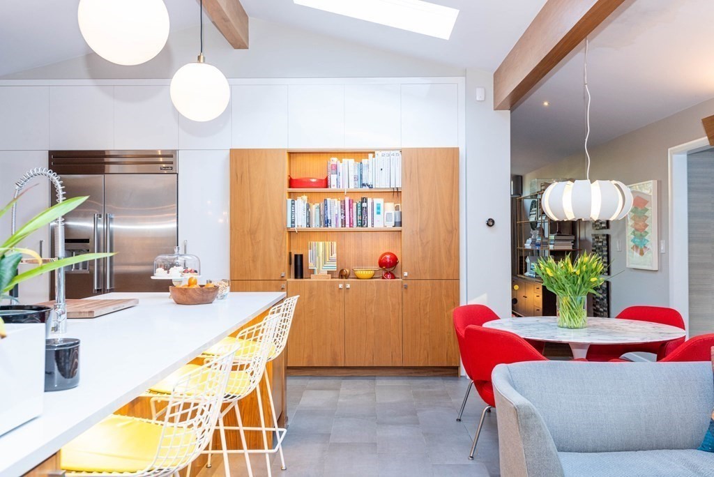 12 Alexandra Road Lynnfield, MA 01940 - Photo 16 of 42 a living room with furniture and a large window