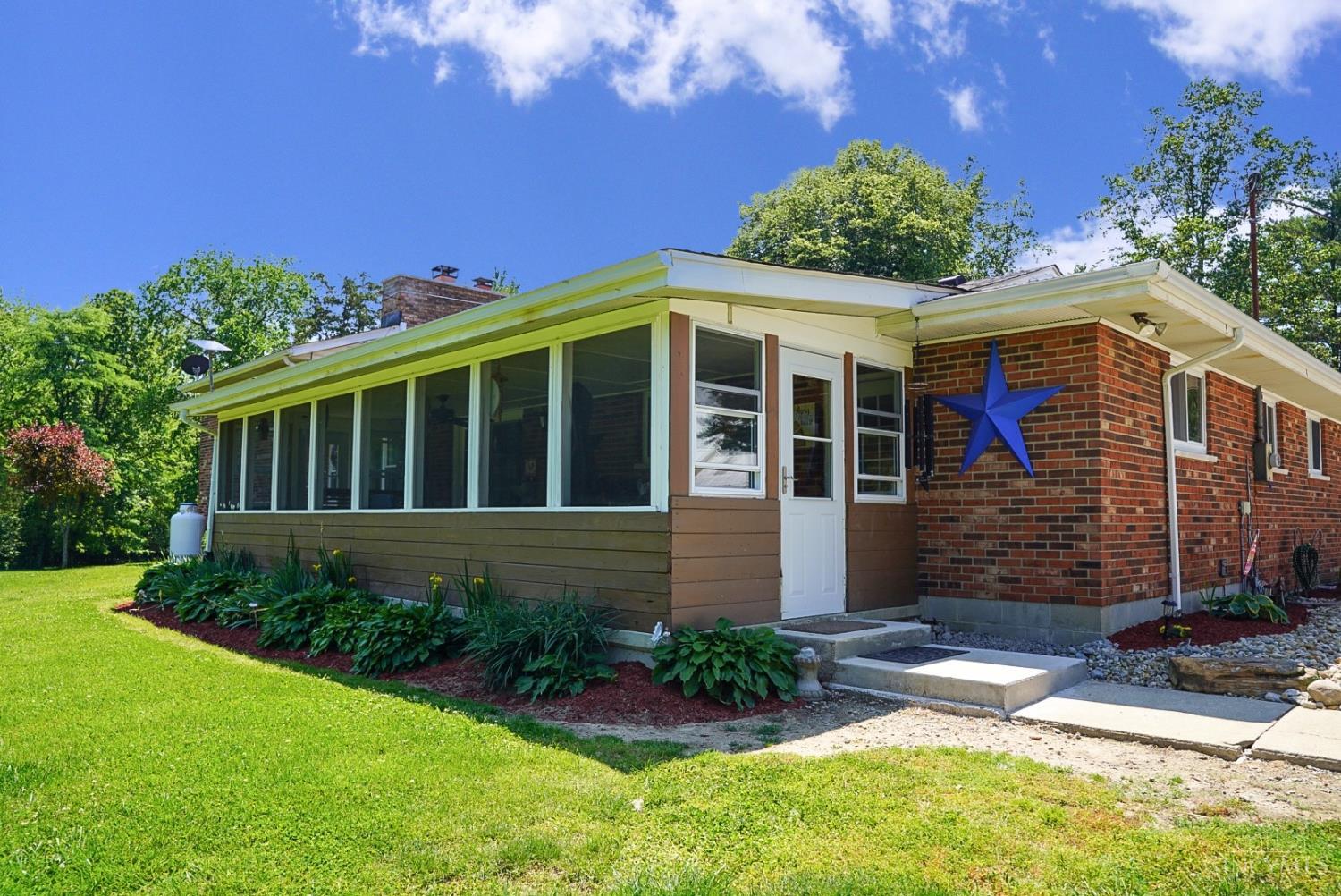3911 Campbell Road Fayetteville, OH 45118 - Photo 4 of 76