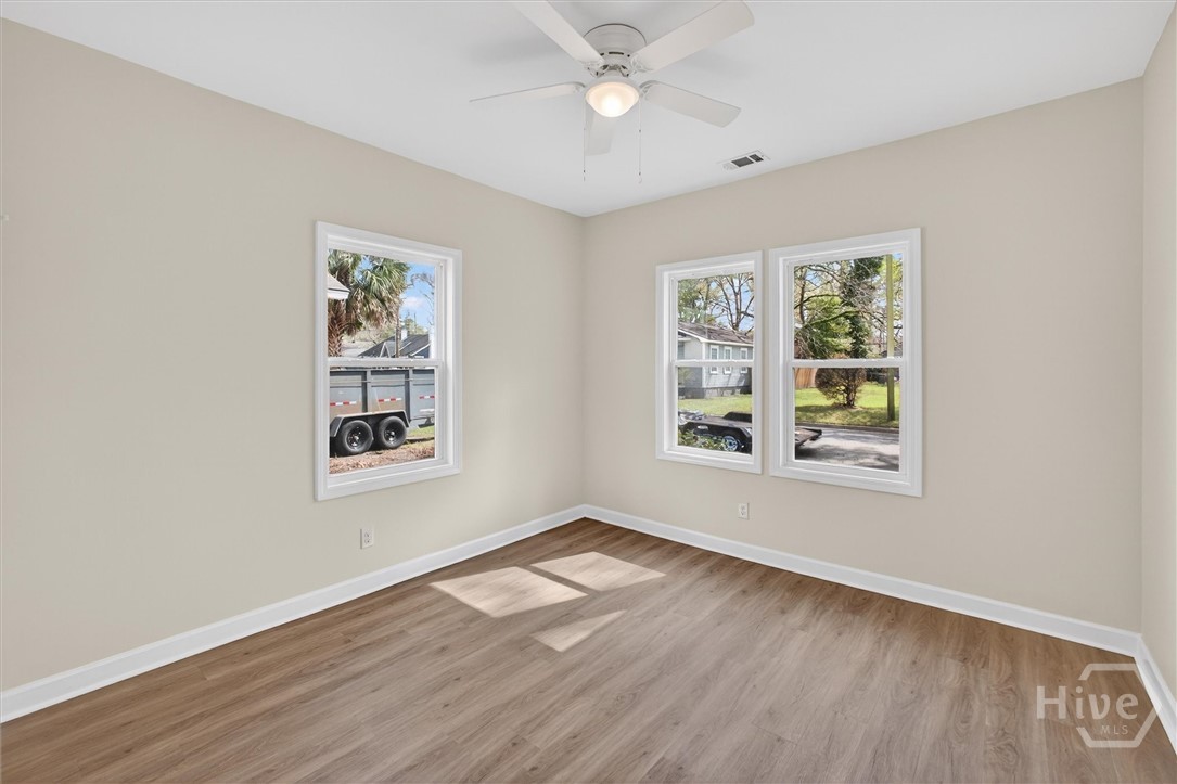 654 East 34th Street Savannah, GA 31401 - Photo 13 of 24
