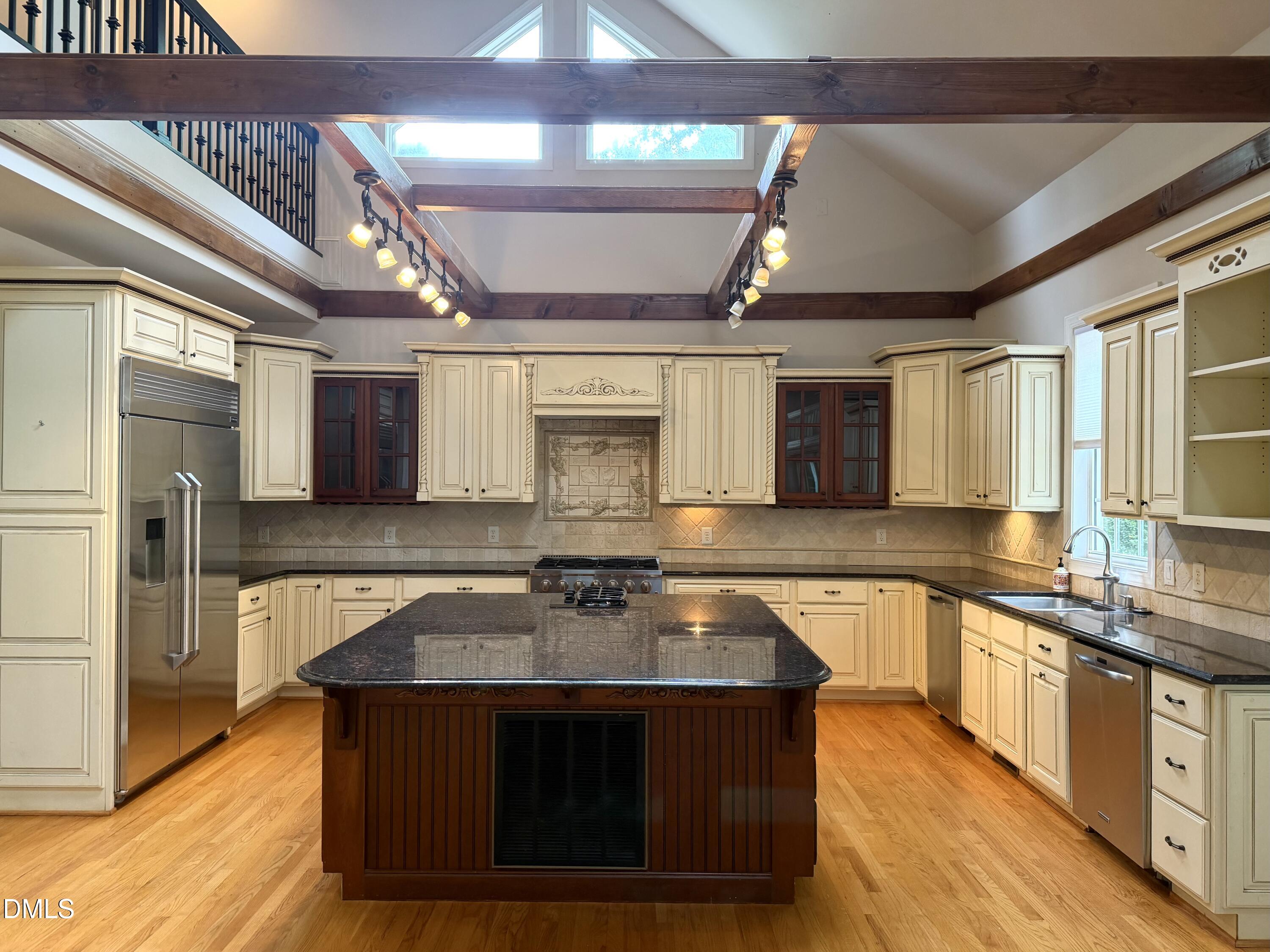 2905 Hunters Bluff Drive Raleigh, NC 27606 - Photo 10 of 79 Gallery Image 10