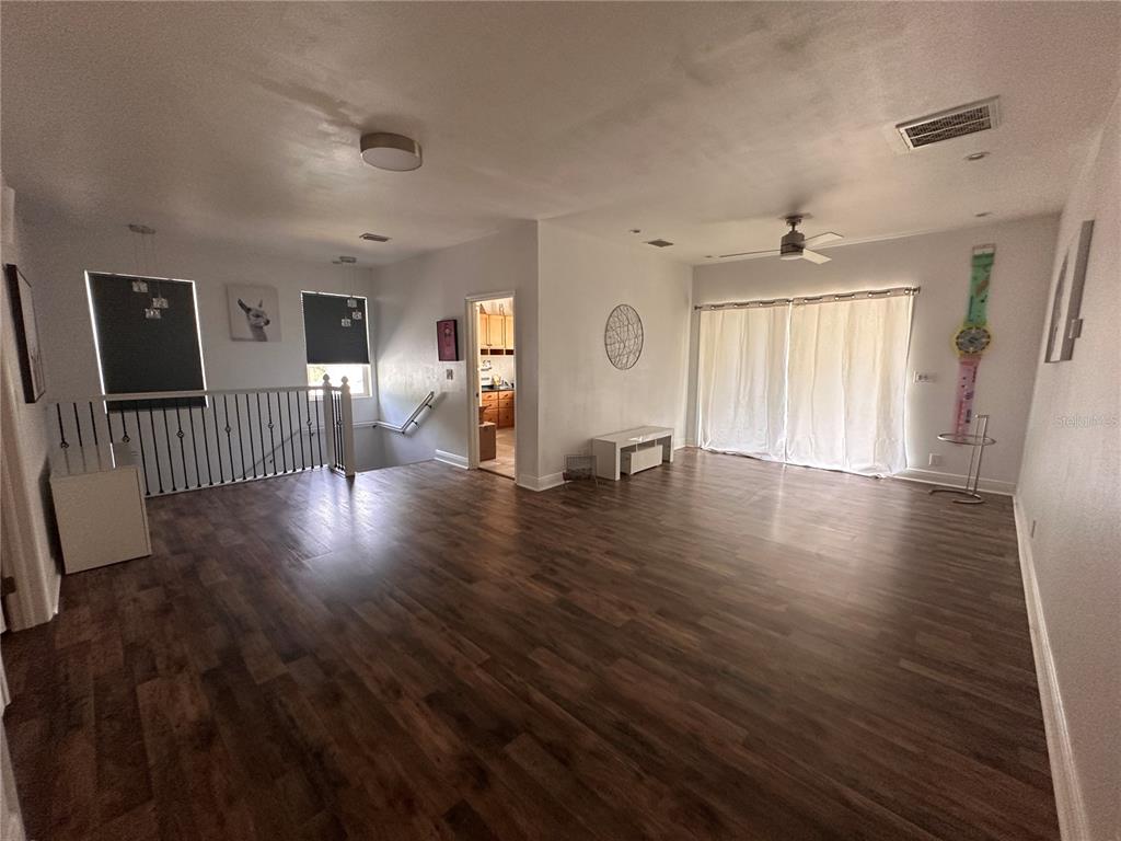 5657 Oceanic Road Holiday, FL 34690 - Photo 12 of 32
