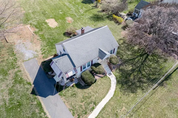 $269,000 | 154 Lake Ct Avenue, Lynchburg, VA 24502