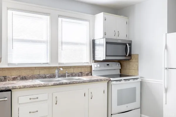 $269,000 | 154 Lake Ct Avenue, Lynchburg, VA 24502