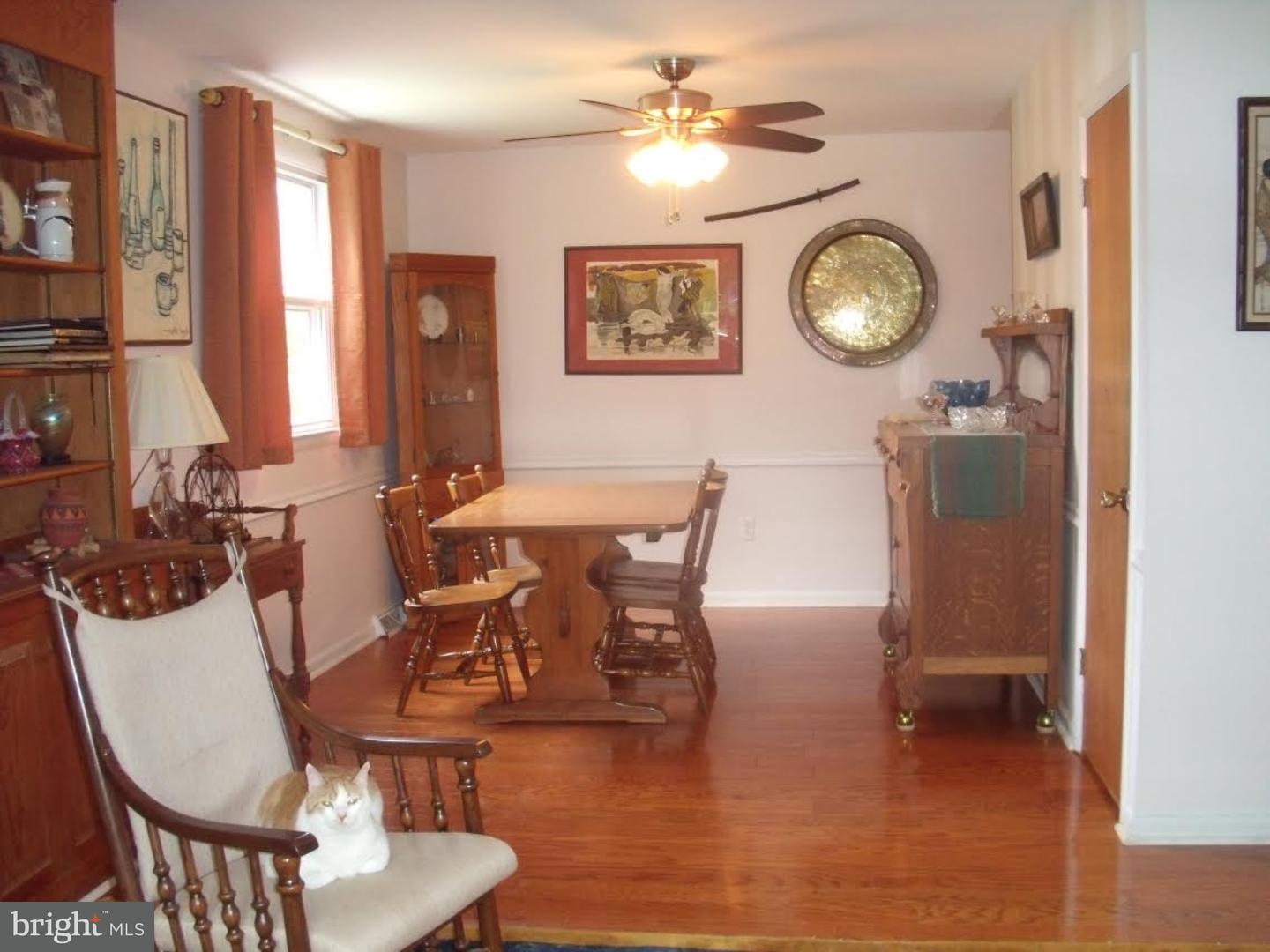 615 Farnum Road Media, PA 19063 - Photo 4 of 17