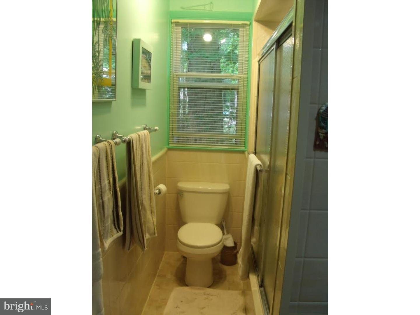 615 Farnum Road Media, PA 19063 - Photo 5 of 17