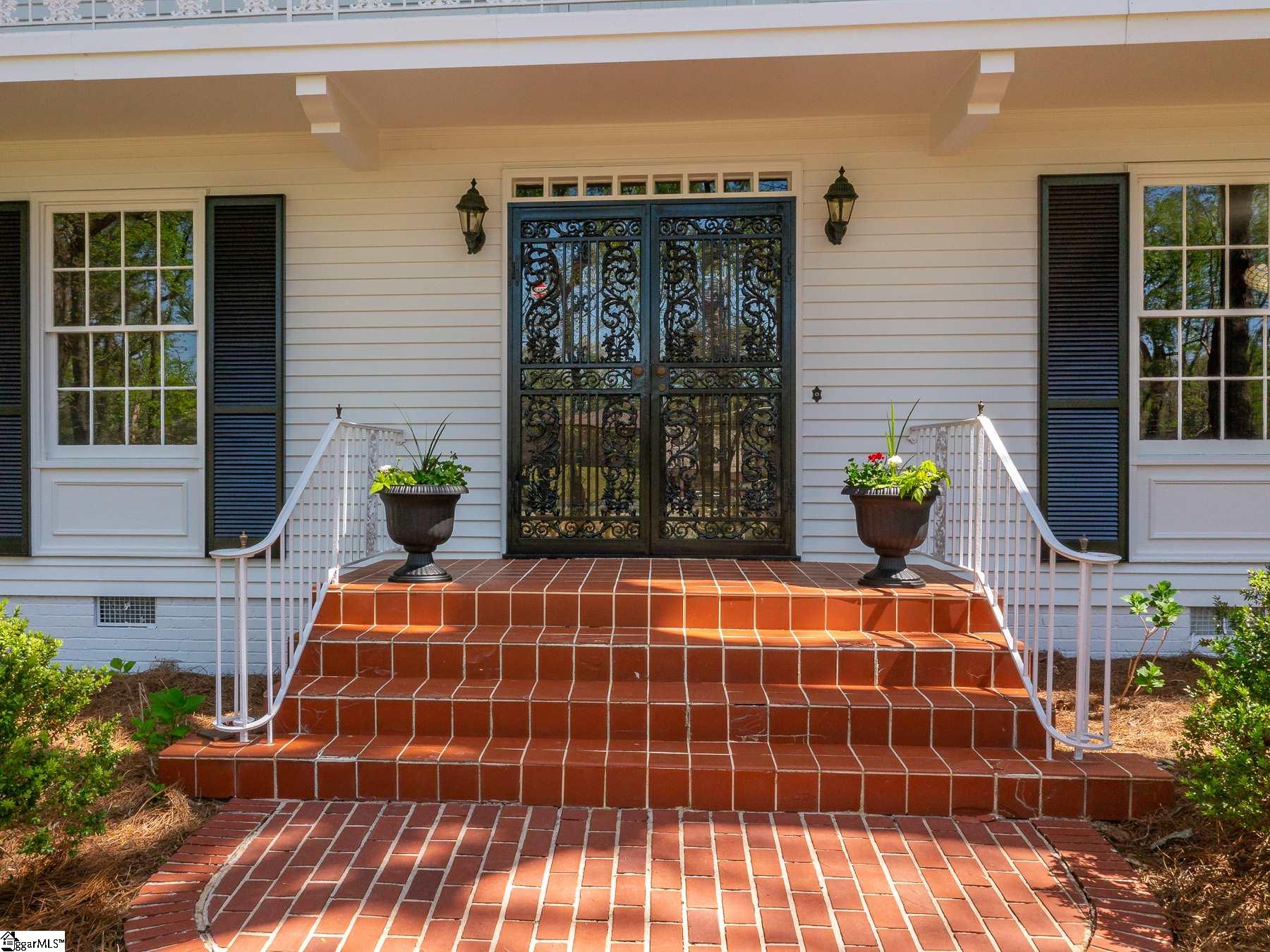 1 Normandy Road Greenville, SC 29615 - Photo 5 of 35 Gallery Image 5