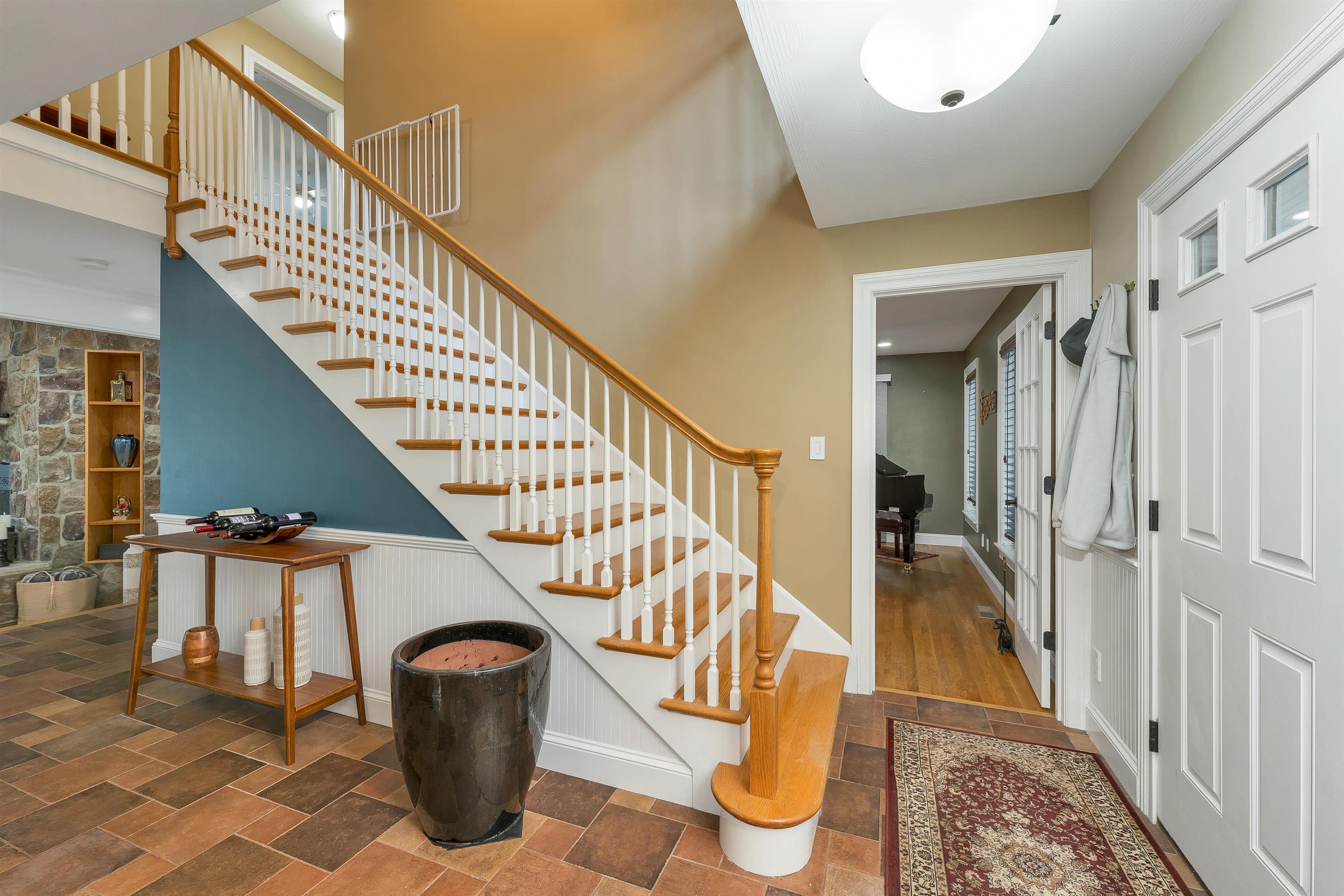 75 Long Pond Road Dunbarton, NH 03046 - Photo 23 of 58