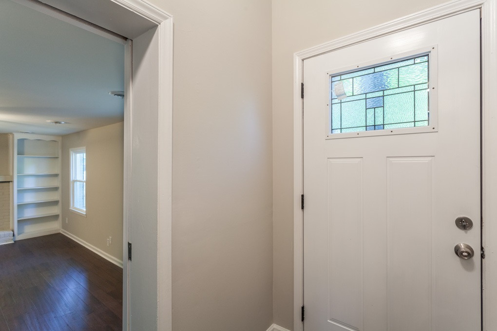 303 Southeast Maynard Road Cary, NC 27511 - Photo 19 of 25 Photo 19