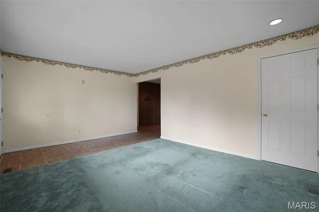 $275,000 | 128 Tom Sawyer Drive, St. Charles, MO 63303