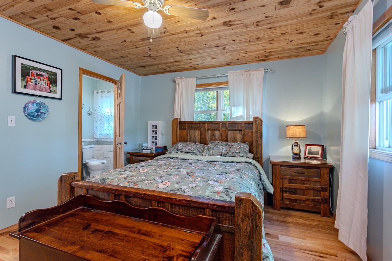 6581 Round Lake Road Rhinelander, WI 54501 - Photo 19 of 53 Gallery Image 19