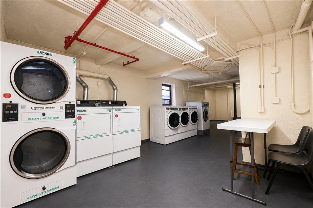 6702 Ridge Boulevard, Unit 4H Brooklyn, NY 11220 - Photo 29 of 33