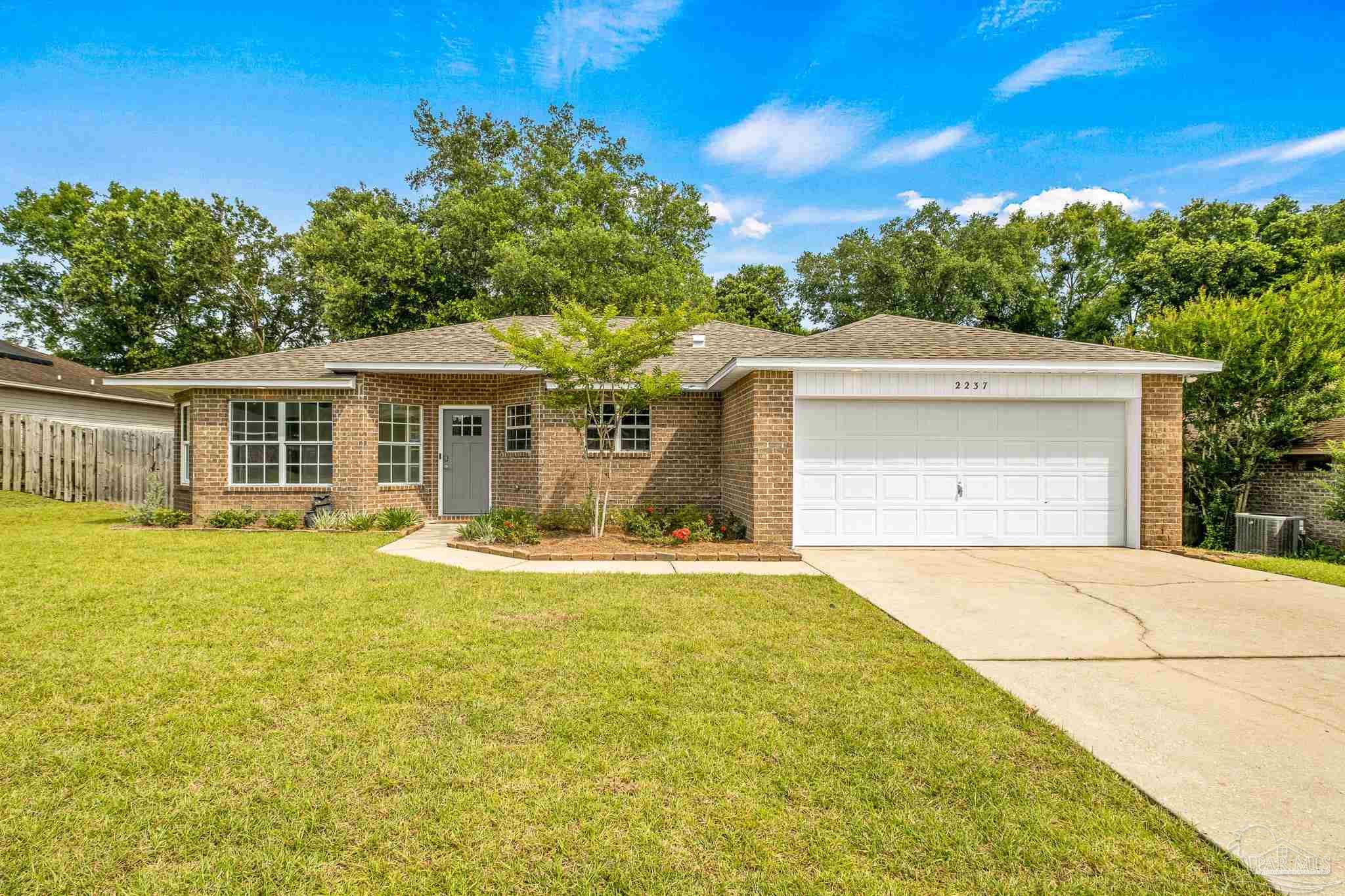 2237 Liberty Loop Road Cantonment, FL 32533 - Photo 2 of 42 Gallery Image 2