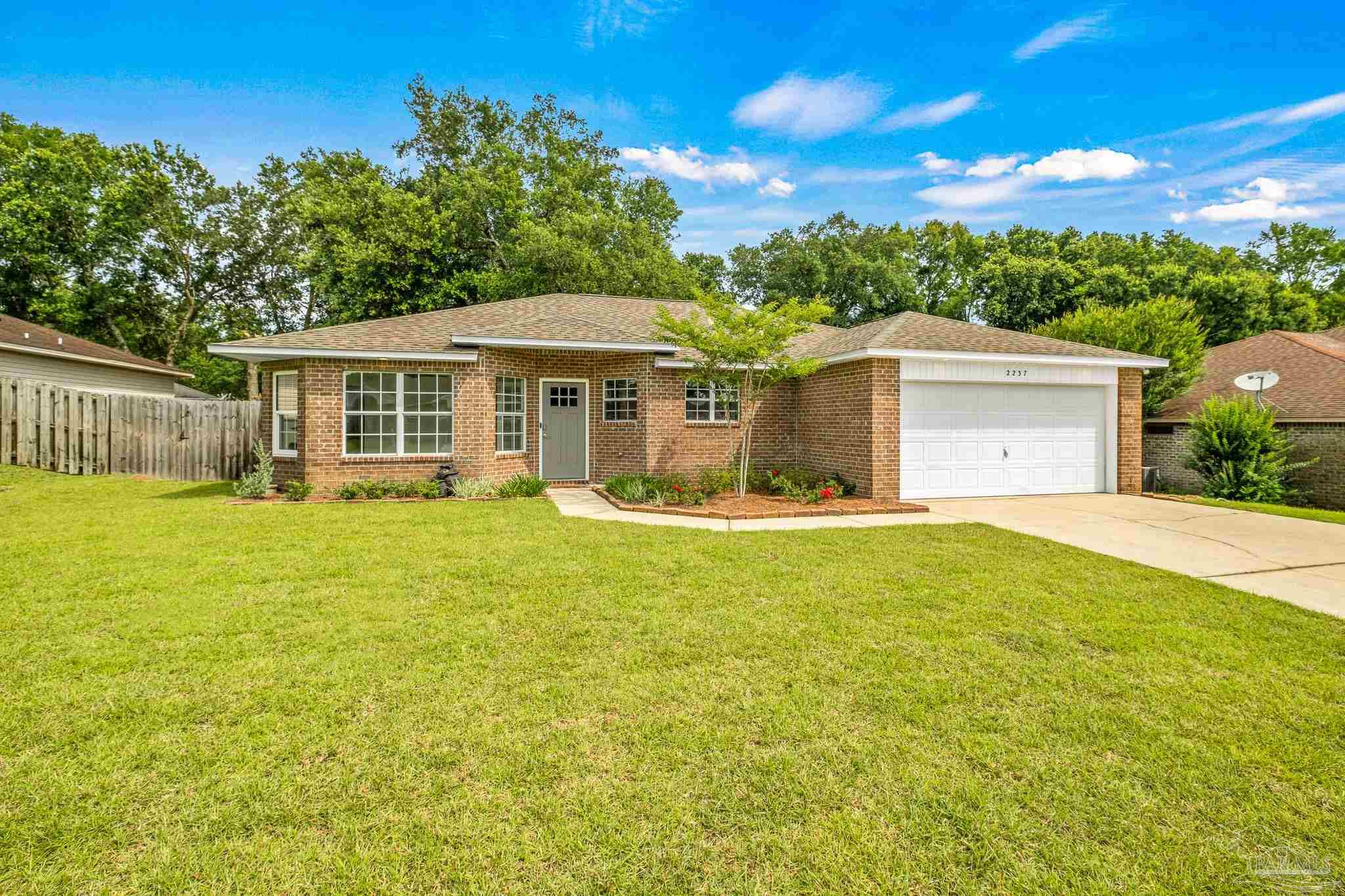 2237 Liberty Loop Road Cantonment, FL 32533 - Photo 3 of 42 Gallery Image 3