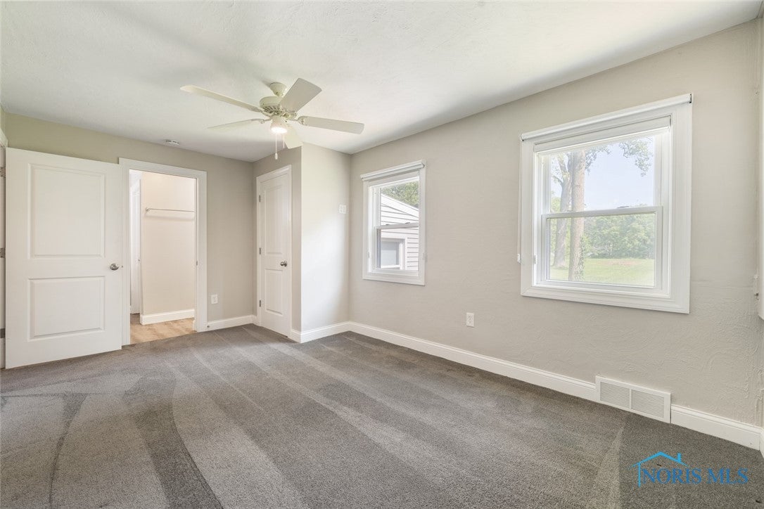1092 Farnsworth Road Waterville, OH 43566 - Photo 25 of 37 Gallery Image 25