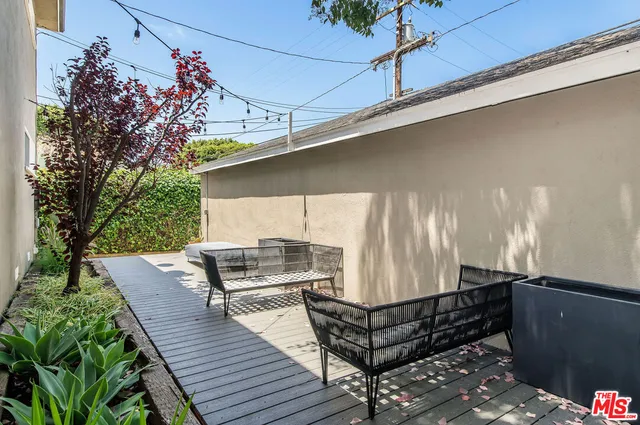 a outdoor view with sitting space