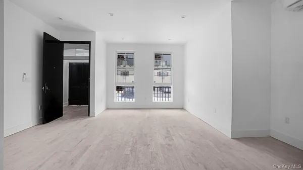 $1,475,000 | 340 East 234th Street | Woodlawn Heights