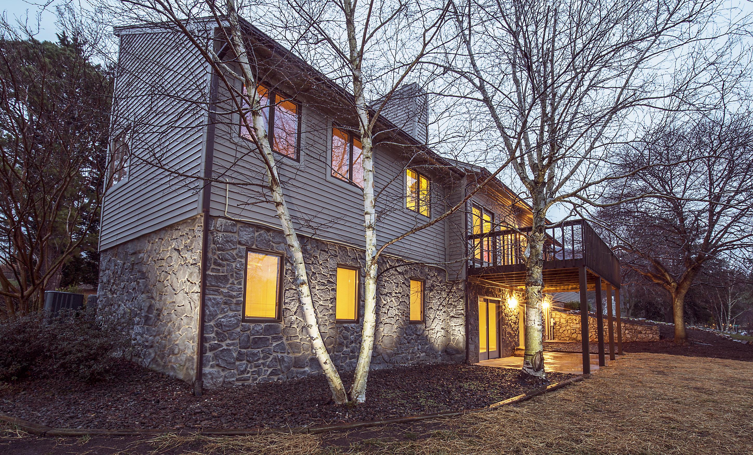 17 Winesap Road Roanoke, VA 24019 - Photo 25 of 30 TwilightRear