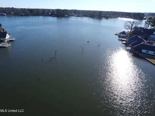 $205,000 | 211 Northshore Boulevard, Madison, MS 39110