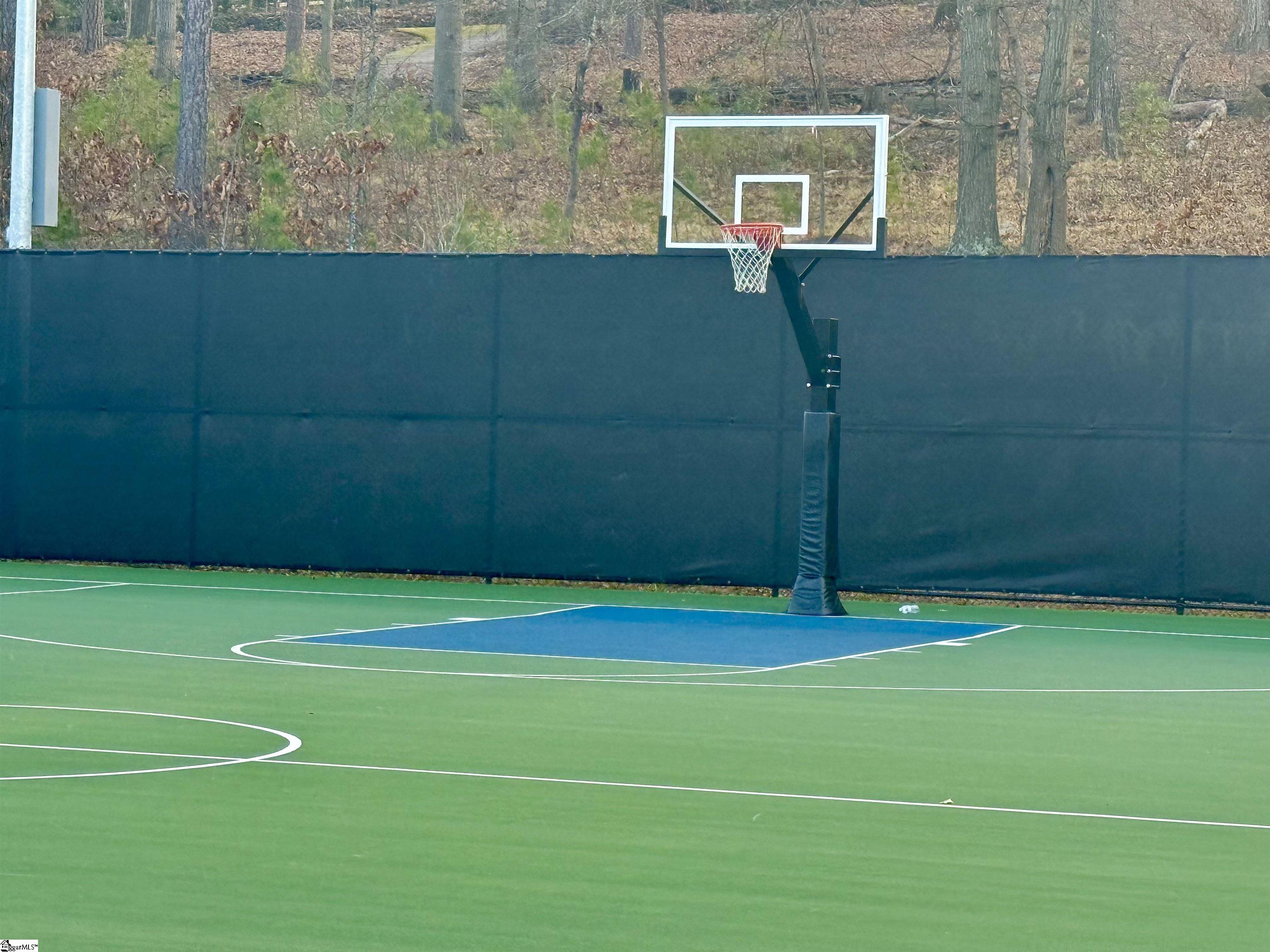 23 Charlotte Street Greenville, SC 29607 - Photo 32 of 34