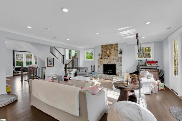 $1,150,000 | 233 Grandmont Court, Greer, SC 29650