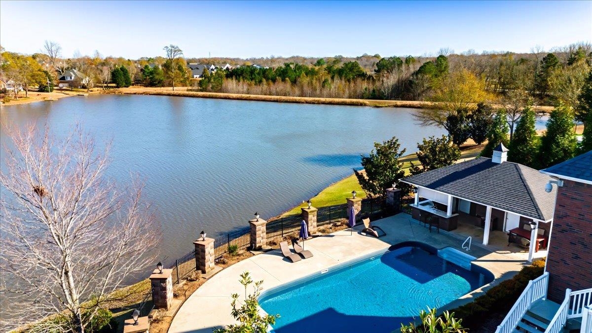 116 South Lake Emory Drive Inman, SC 29349 - Photo 2 of 36