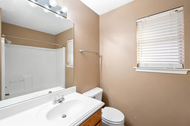 $2,250 | 309 Shane Lane, Burleson, TX 76028