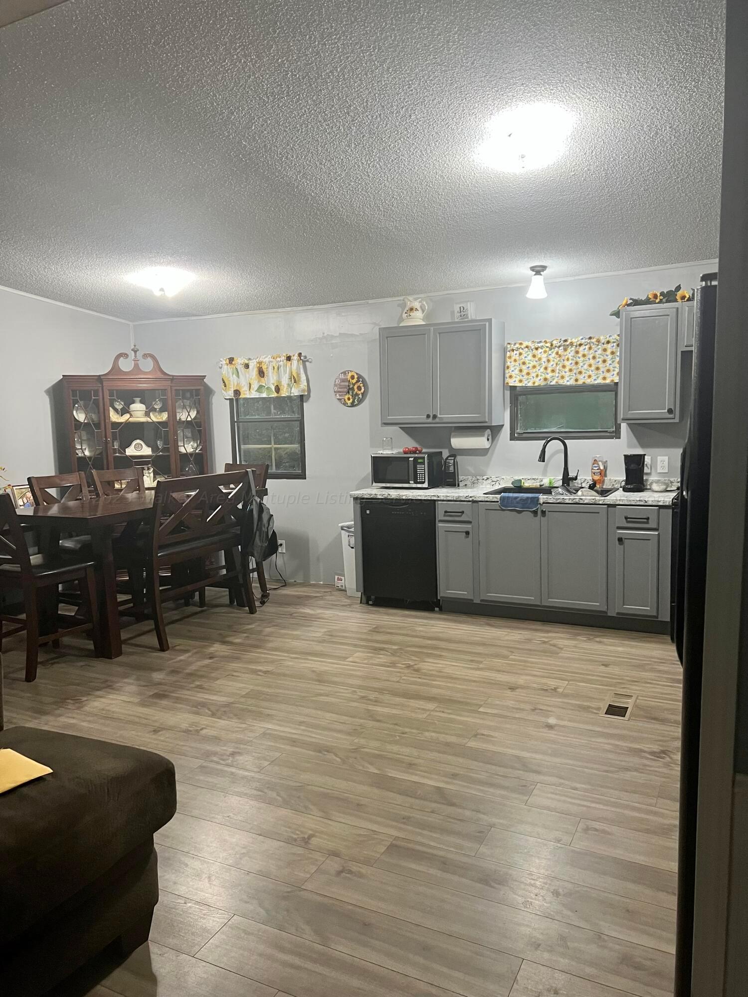 3806 Brakefield Dairy Road Jasper, AL 35503 - Photo 3 of 17 Gallery Image 3